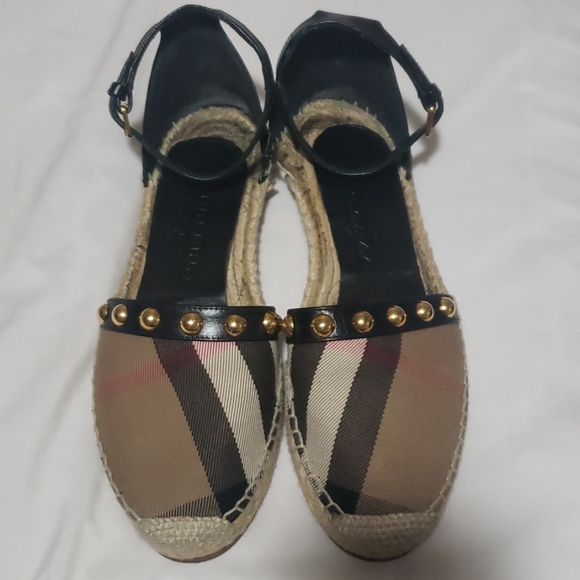 Burberry Abbingdon Espadrilles - Picture 1 of 5